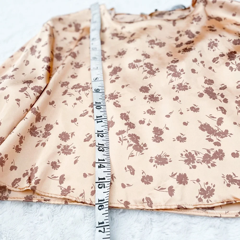 NWT- ZARA Cropped Floral Silky Cropped Long Sleeved Top